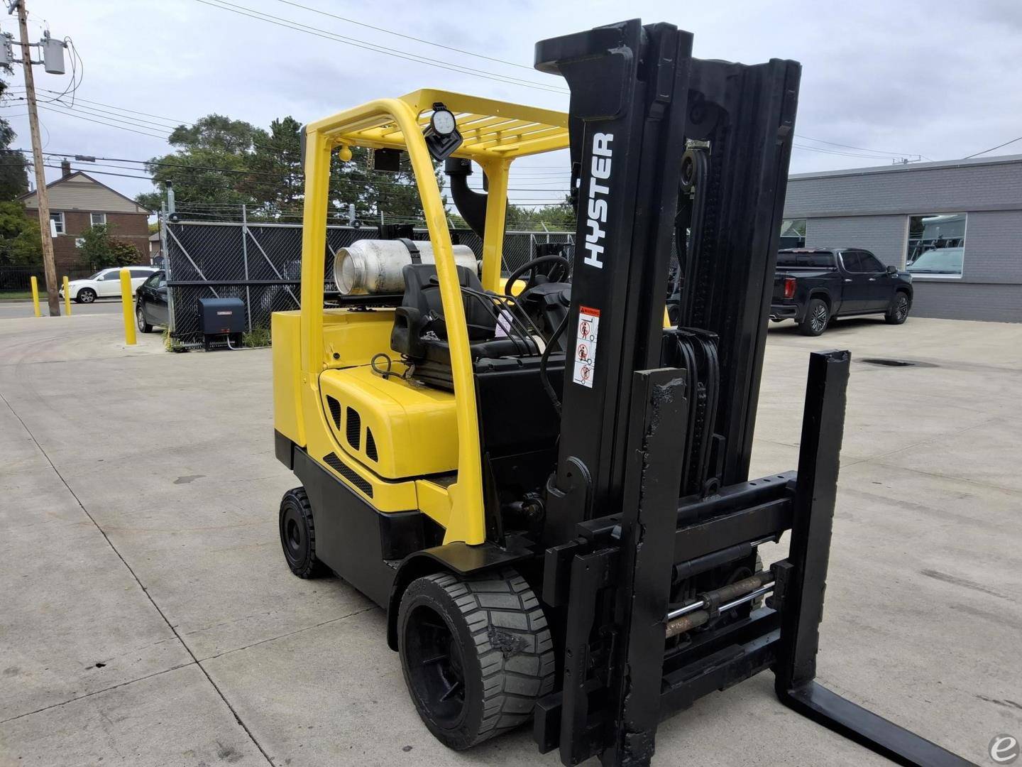 2017 Hyster S100FTBCS