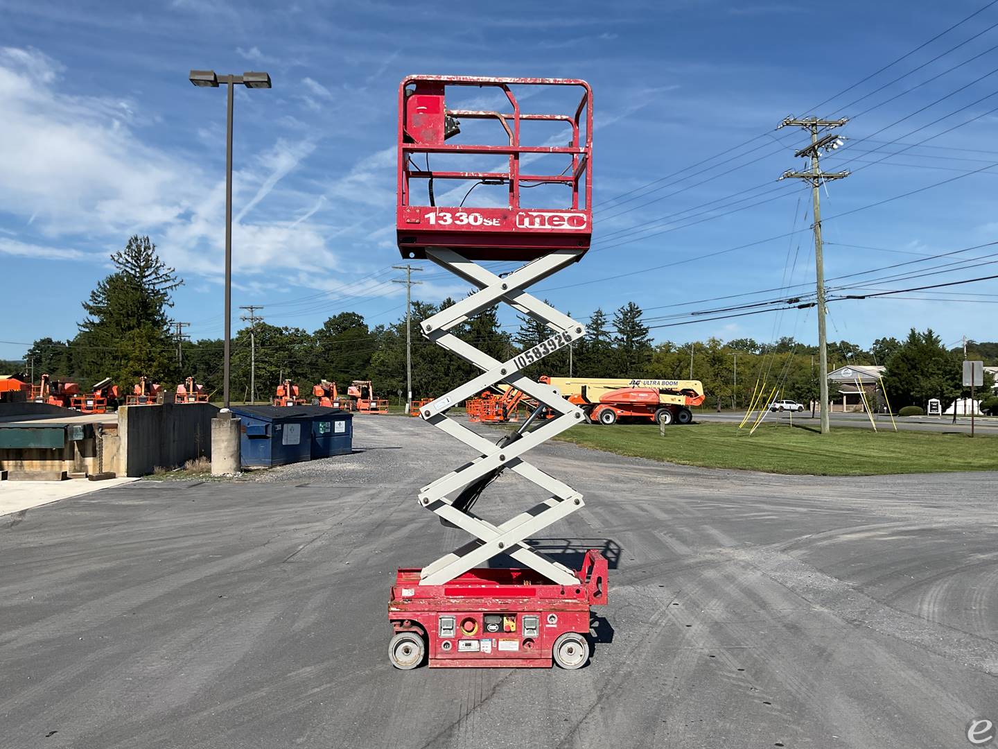 2017 JLG 1330SE