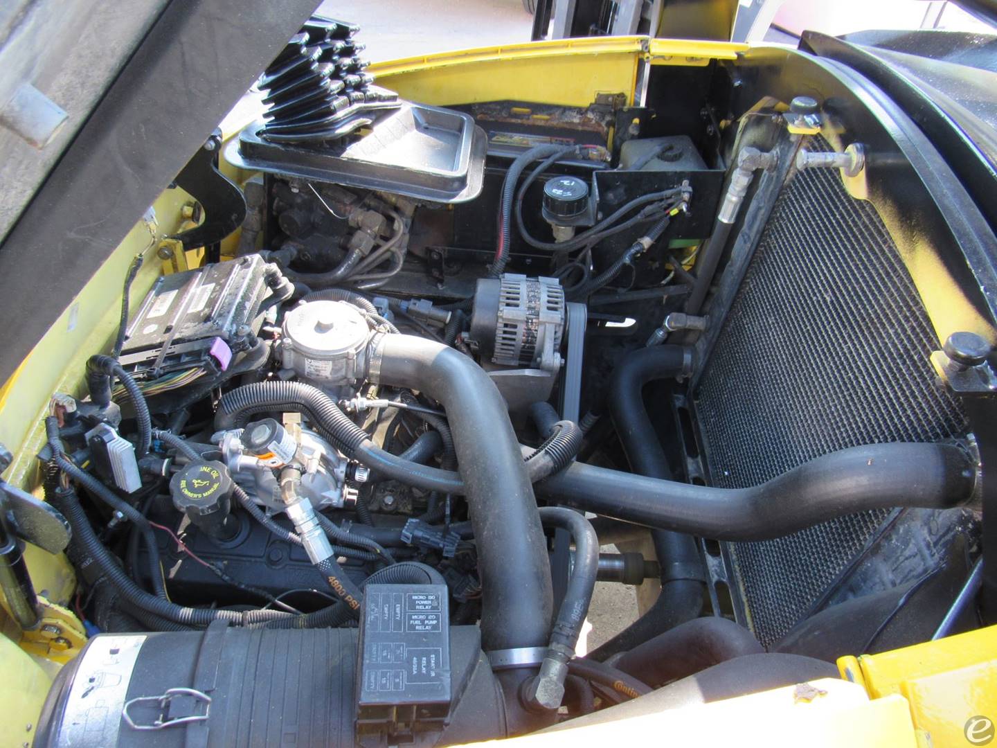 2004 Hyster H80XM