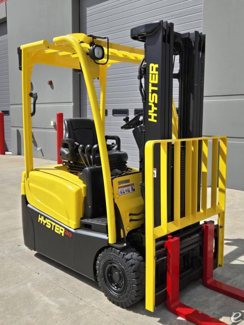 2016 Hyster J30XNT Electric Forklift - 123Forklift