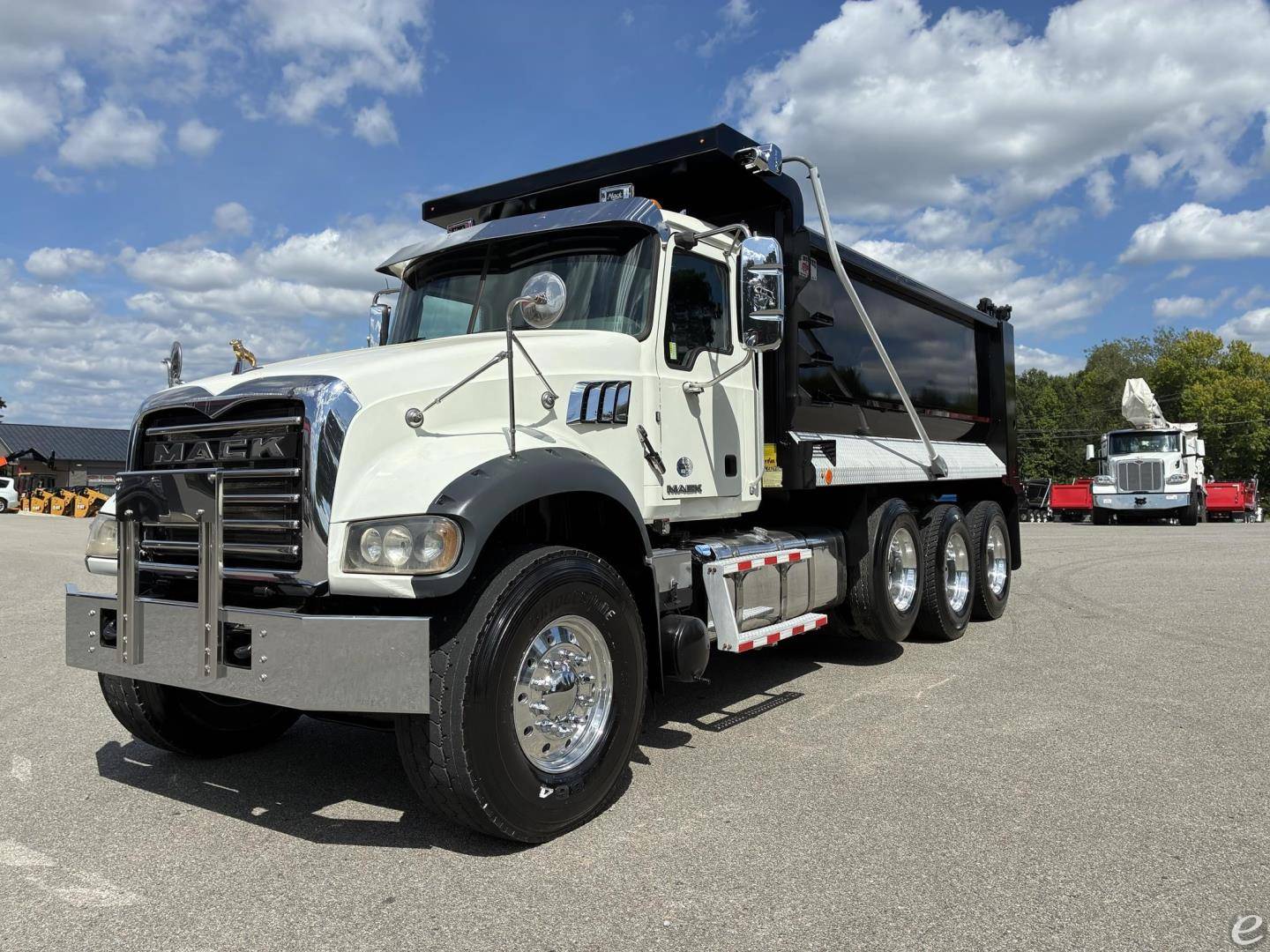2018 Mack GRANITE GU713