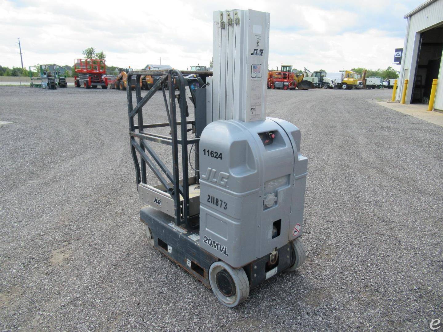 2018 JLG 20MVL
