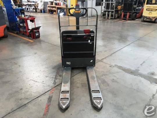 2018 Unicarriers WLXT2W7S22V Electric Forklift - 123Forklift