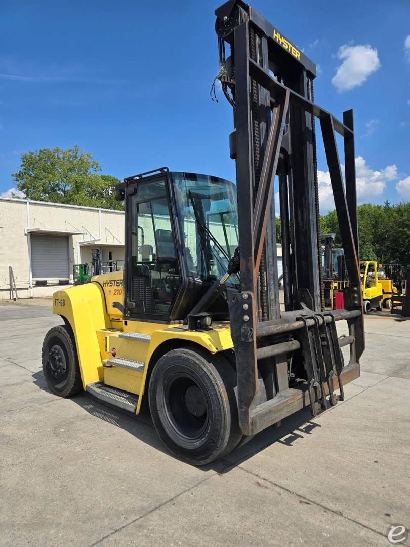 2020 Hyster H210XD