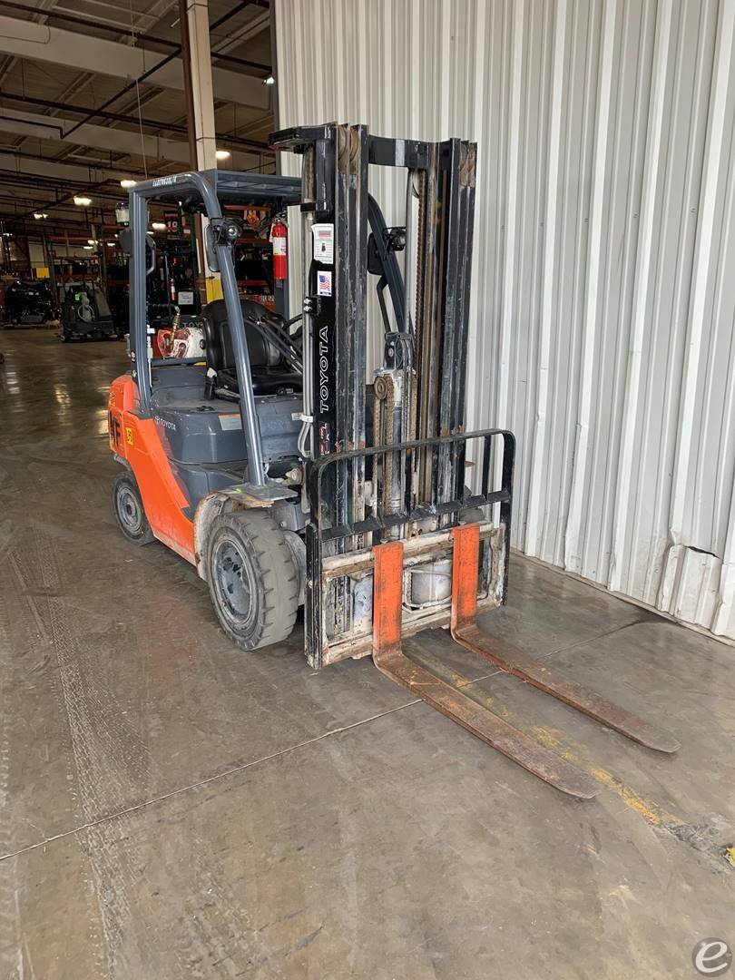 2017 Toyota 8FGU25 LP Gas Forklift - 123Forklift