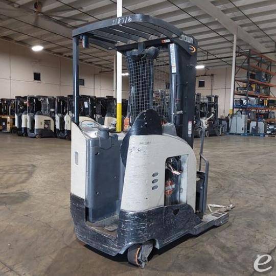 2019 Crown RR5725-45