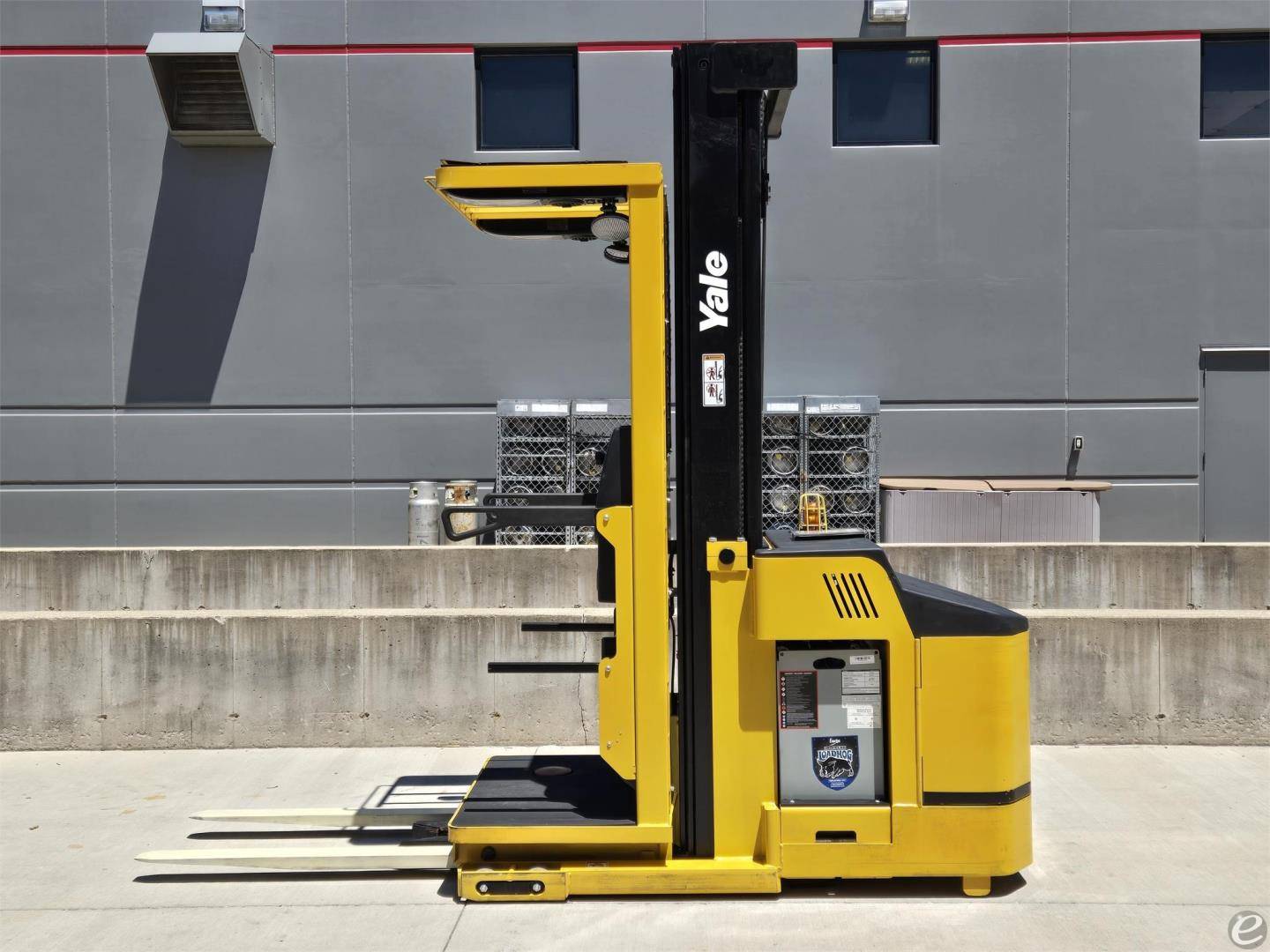 2020 Yale OS030EF Electric Order Pi...