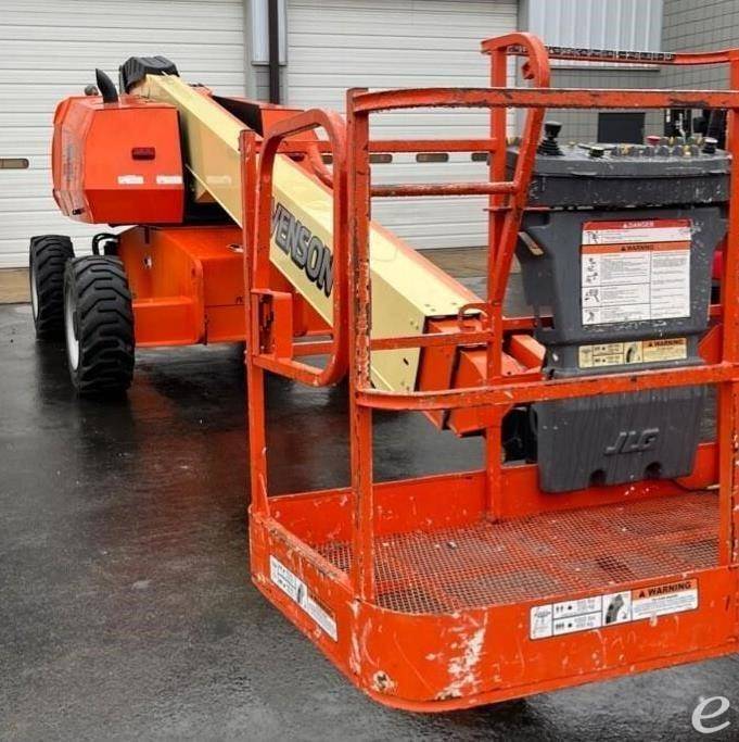 2013 JLG 600S
