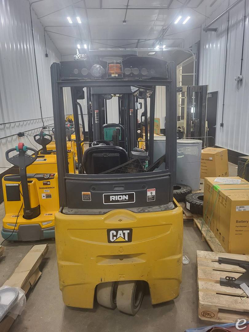 2017 Cat 2ET3000