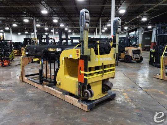 2017 Hyster N45ZR2-21.5 Electric Reach Truck - 123Forklift