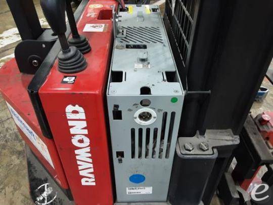 2020 Raymond RSS40