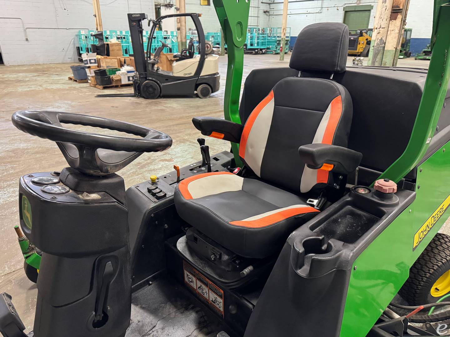 2016 John Deere 1600 Turbo Series II