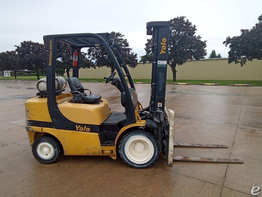 2012 Yale GLP060VXN