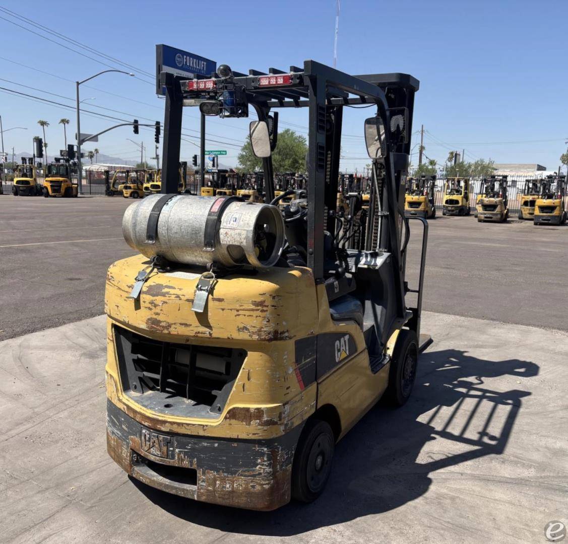 2022 Cat 2C6000