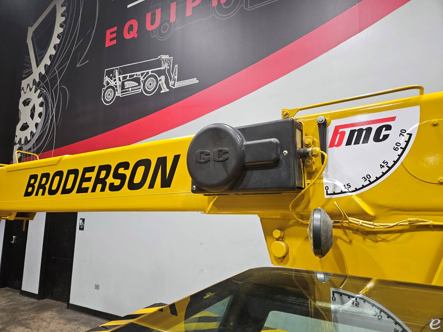 2016 Broderson IC80-3J
