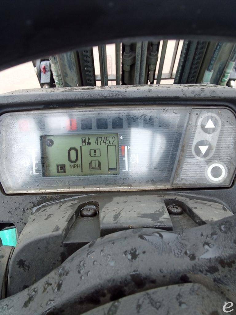 2020 Mitsubishi FG25N