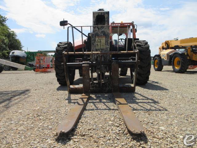 2016 JLG 642