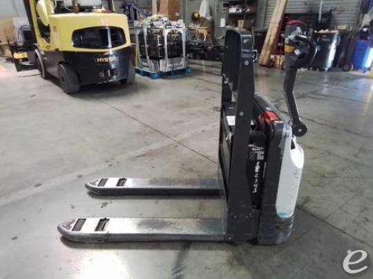 2018 Unicarriers WLXT2W7S22V Electric Forklift - 123Forklift