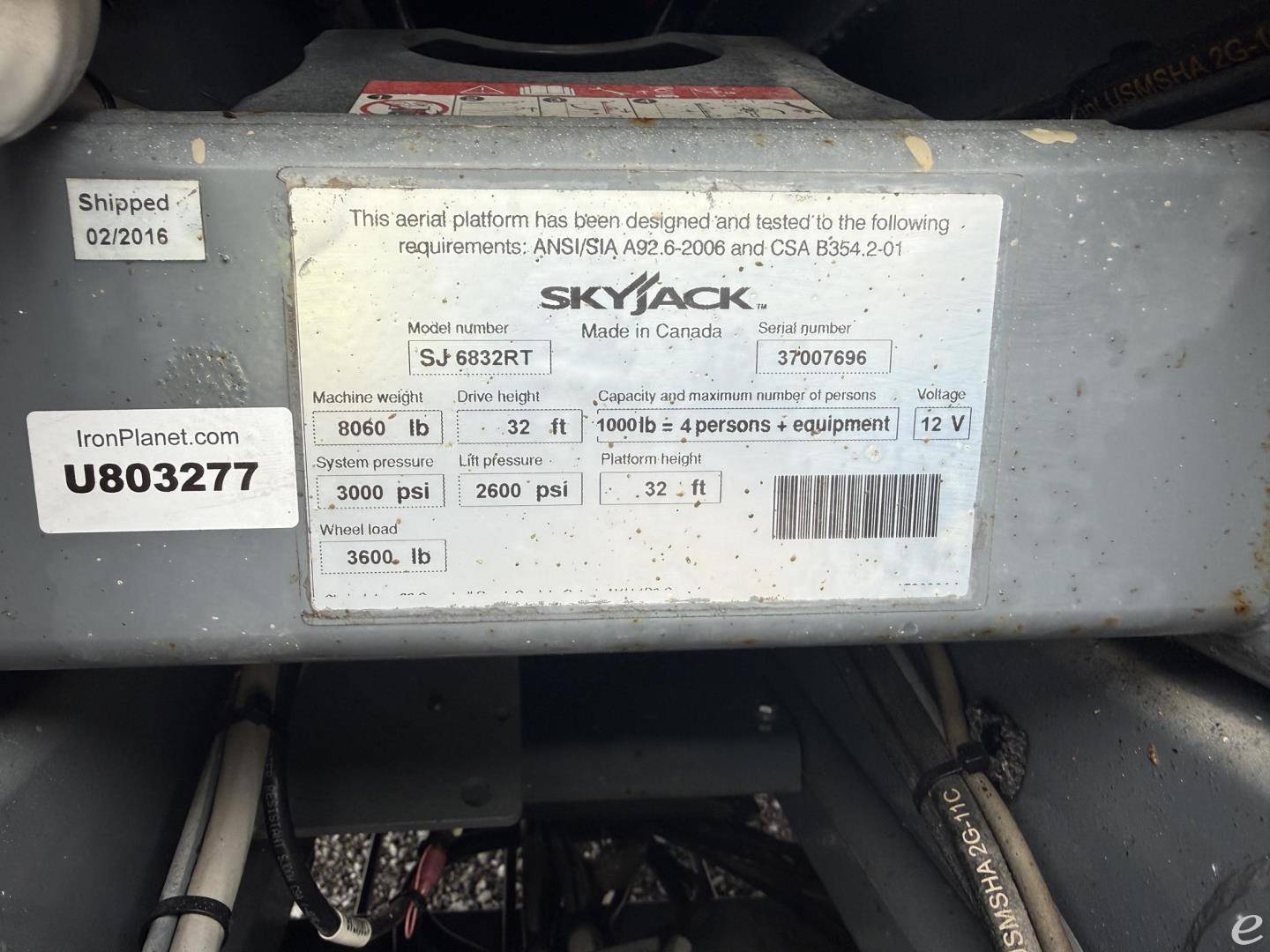 2016 Skyjack SJ6832RT