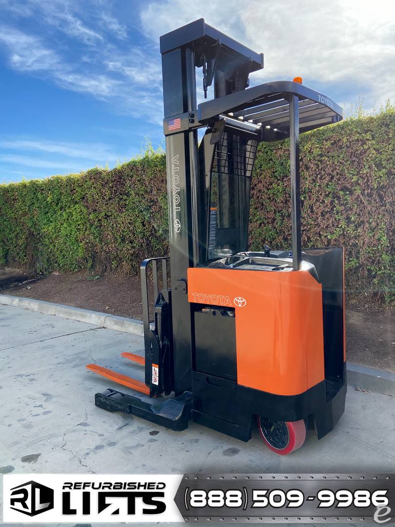 2002 Toyota 6BDRU15 Electric Reach Truck - 123Forklift