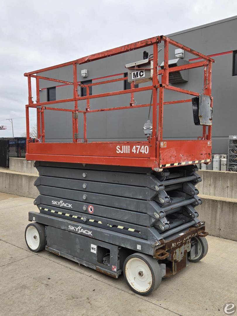2017 Skyjack SJIII4740