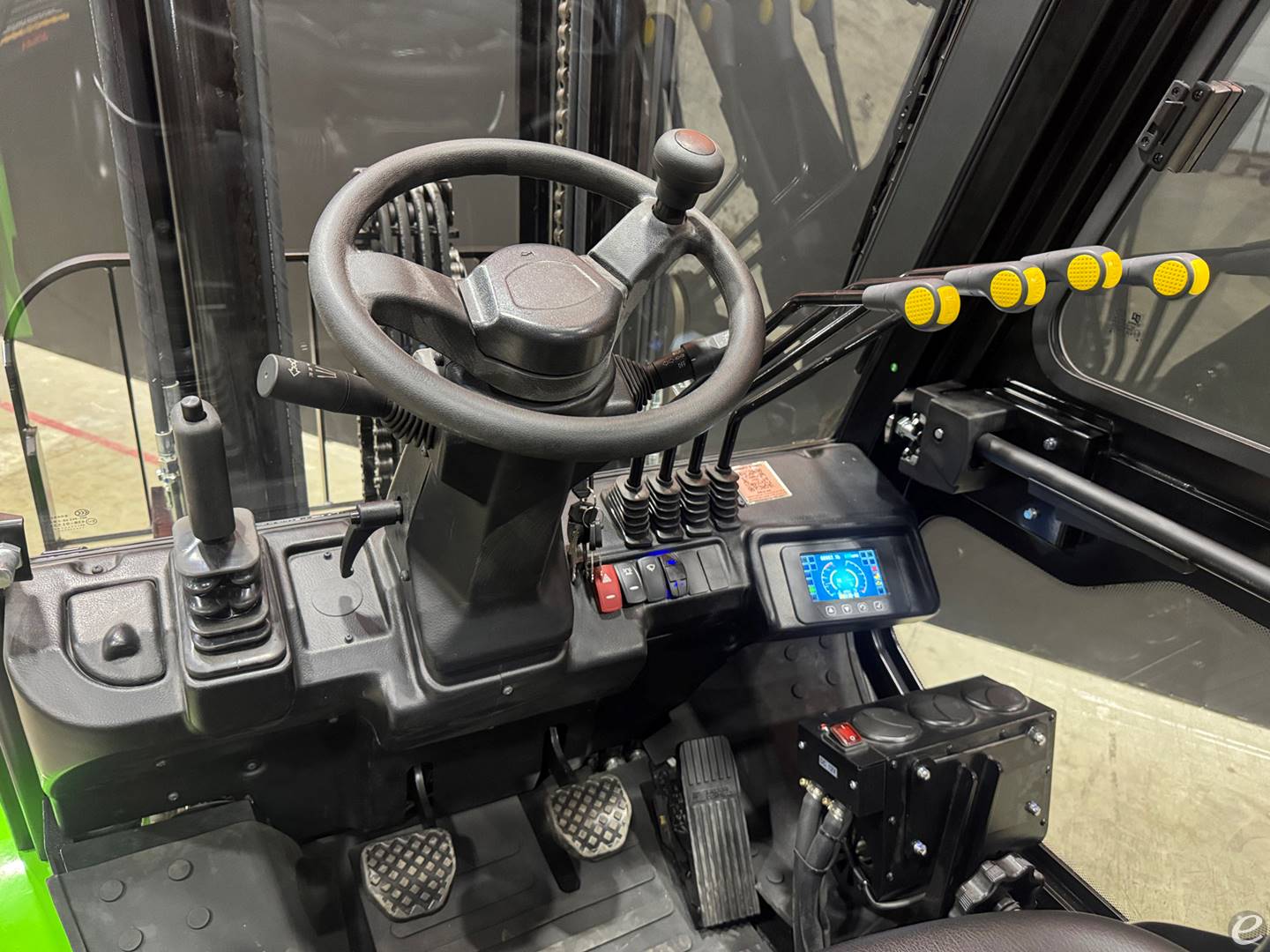 2026 Viper Lift Trucks FY30F