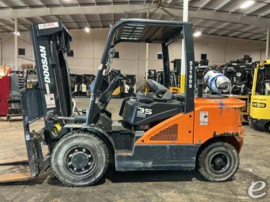2019 Doosan G35S-7
