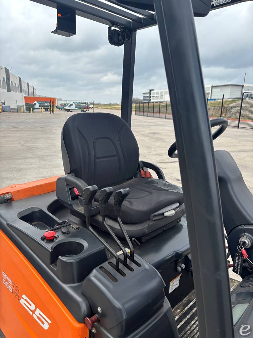 2022 Doosan BC25S-7