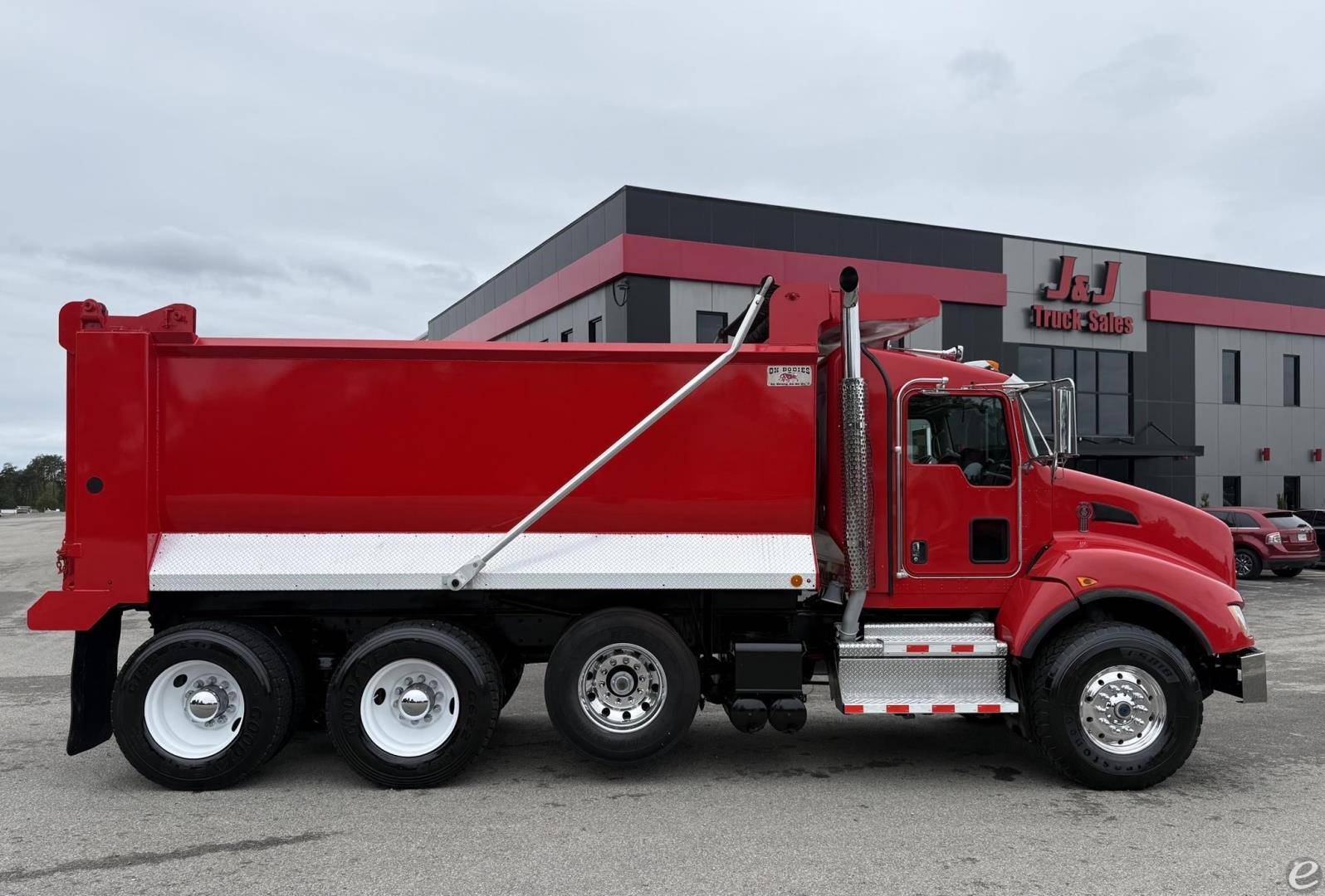 2019 Kenworth T440