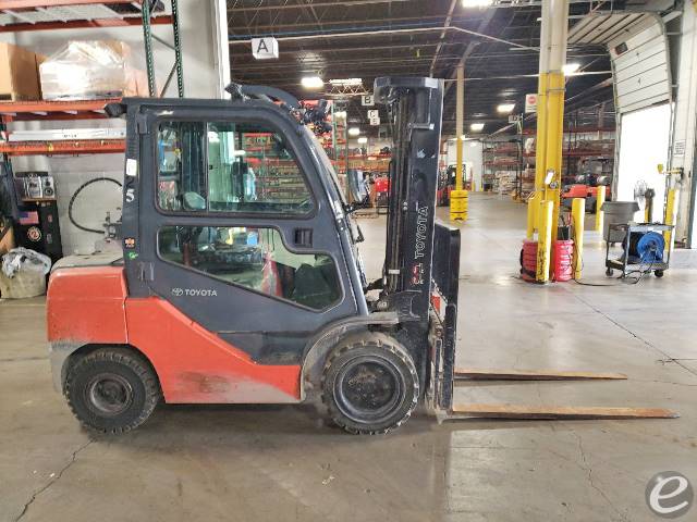2017 Toyota 8FGU30 Pneumatic Tire Forklift - 123Forklift