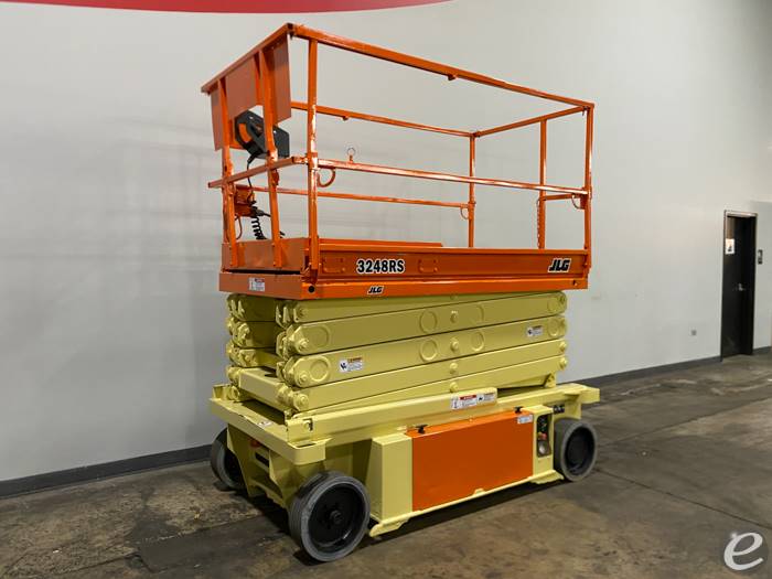 2015 JLG 3248RS