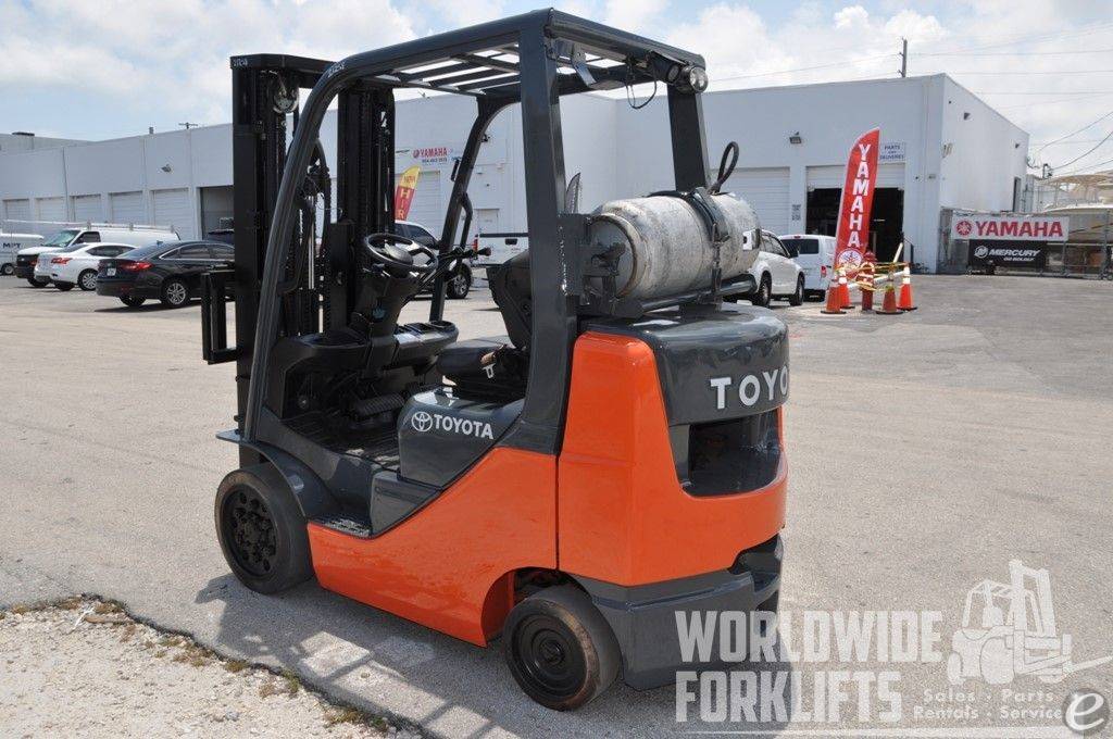 2009 Toyota 8FGCU25