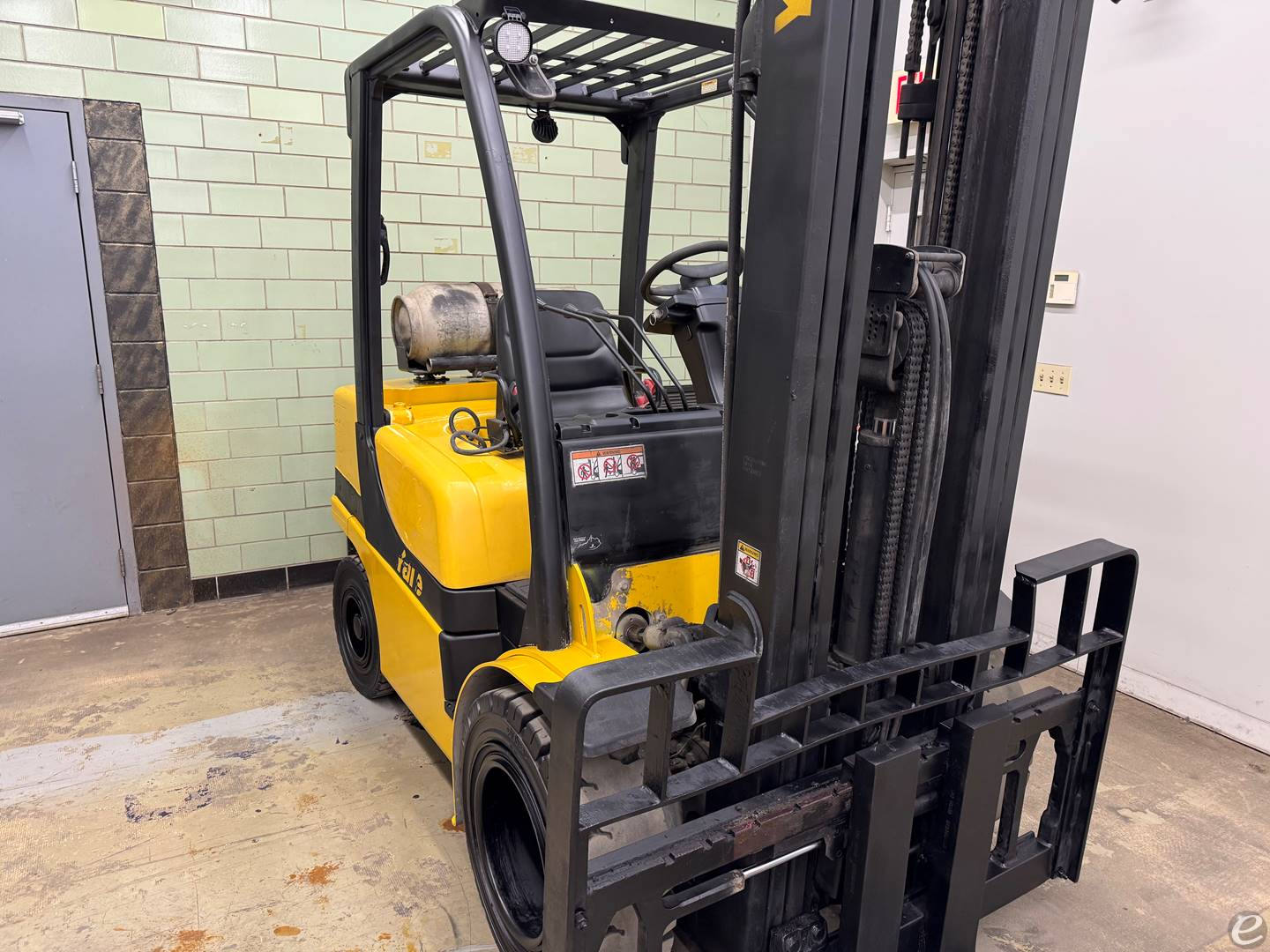 2016 Yale GLP060VX