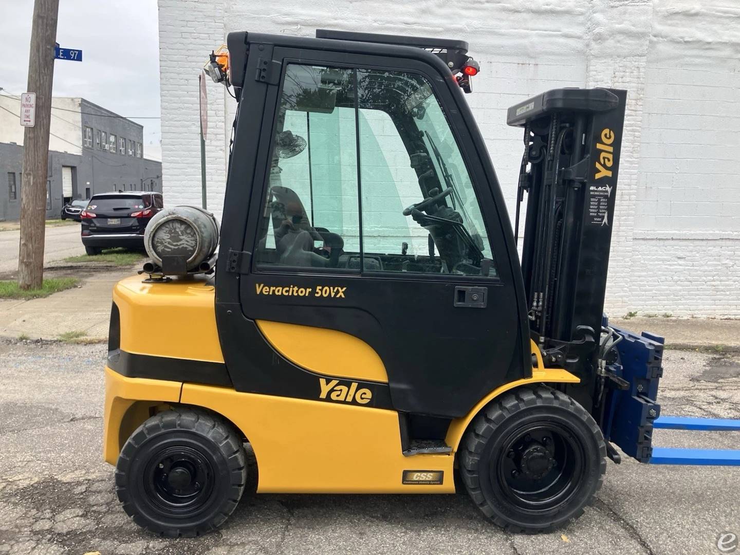 2021 Yale GLP050