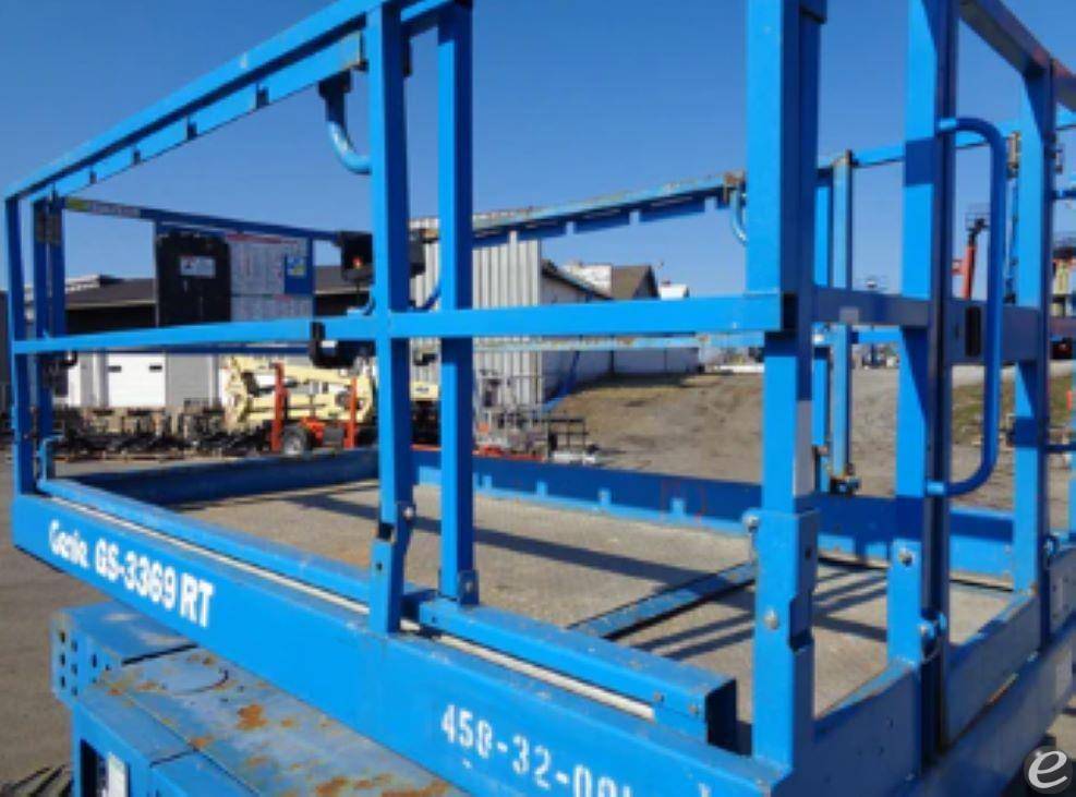 2015 Genie GS-3369 RT