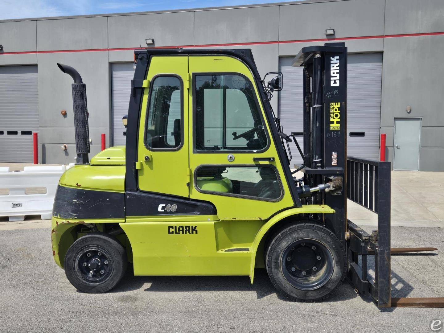 2021 Clark C40D