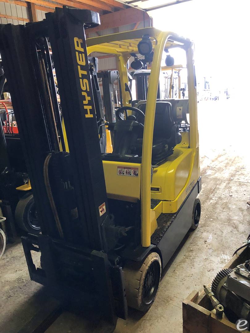 2016 Hyster S30FT
