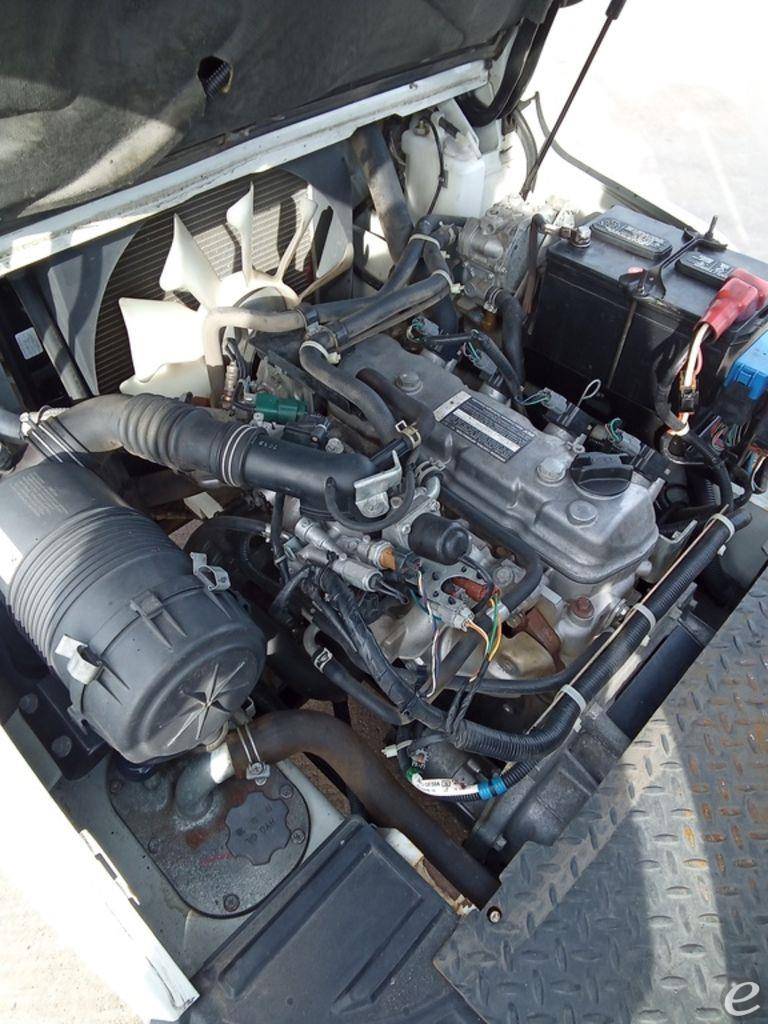 2017 Unicarriers MP1F2A25LV