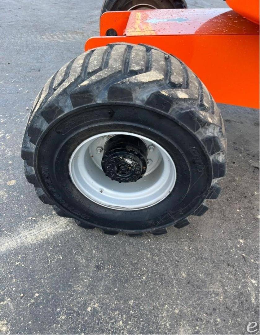 2014 JLG 450AJ