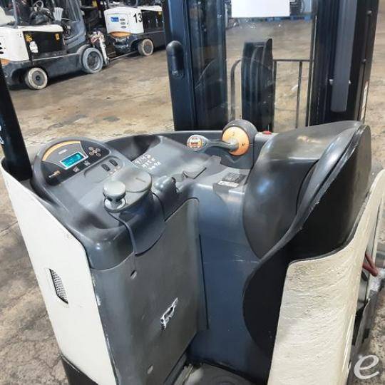 2016 Crown RR5725-45