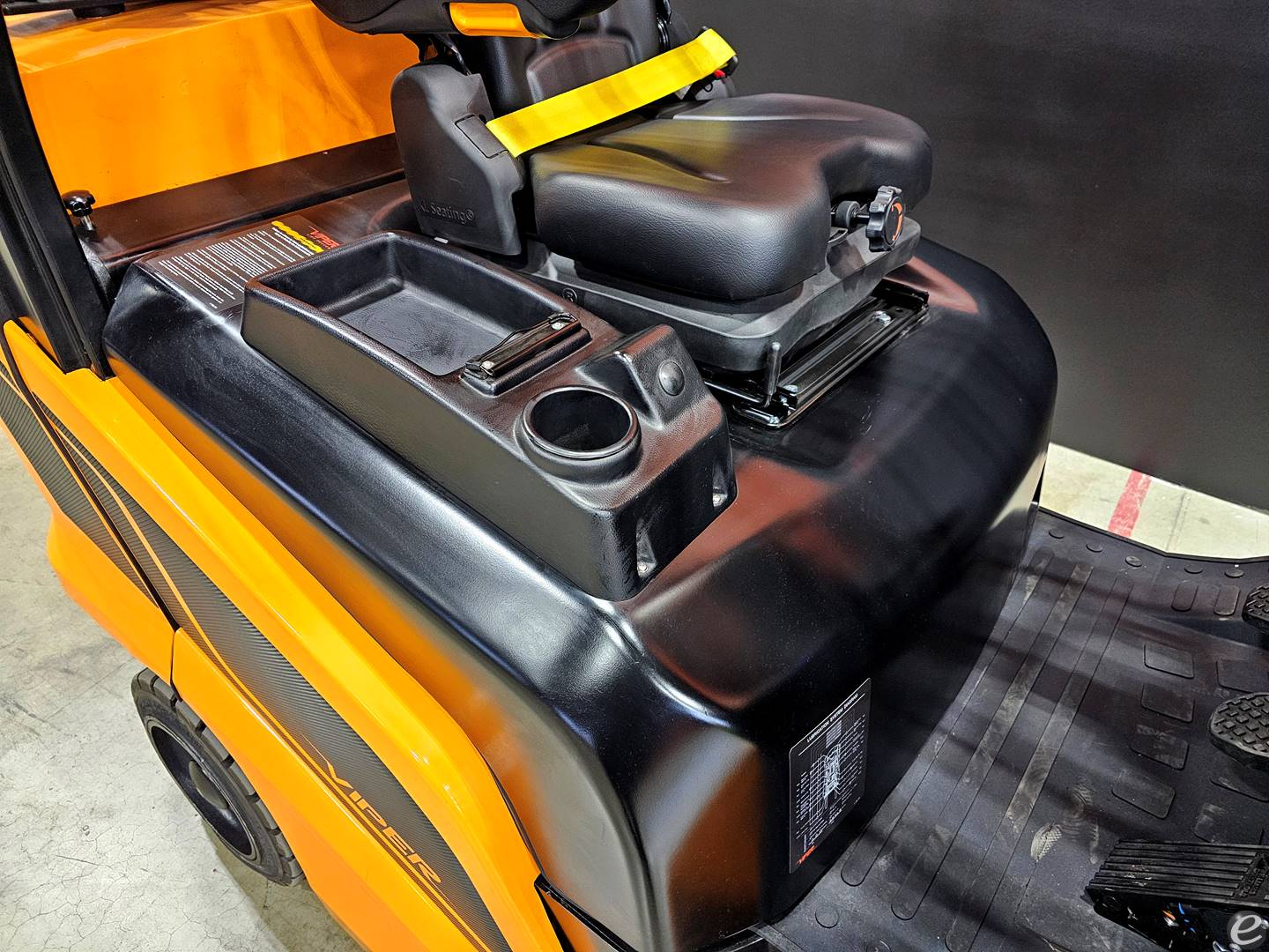 2026 Viper Lift Trucks FY32C