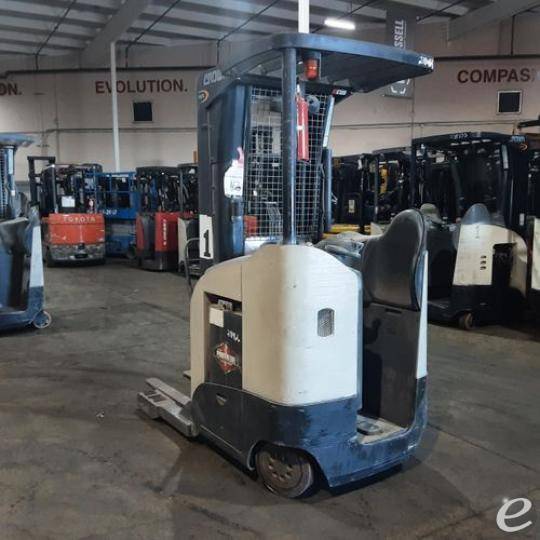 2019 Crown RR5725-45