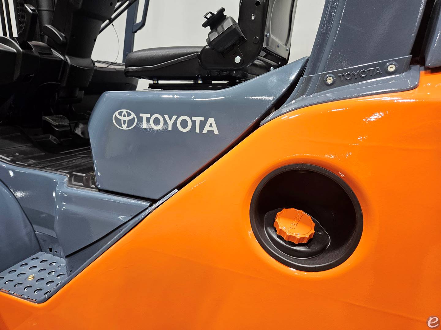2014 Toyota 8FD70U