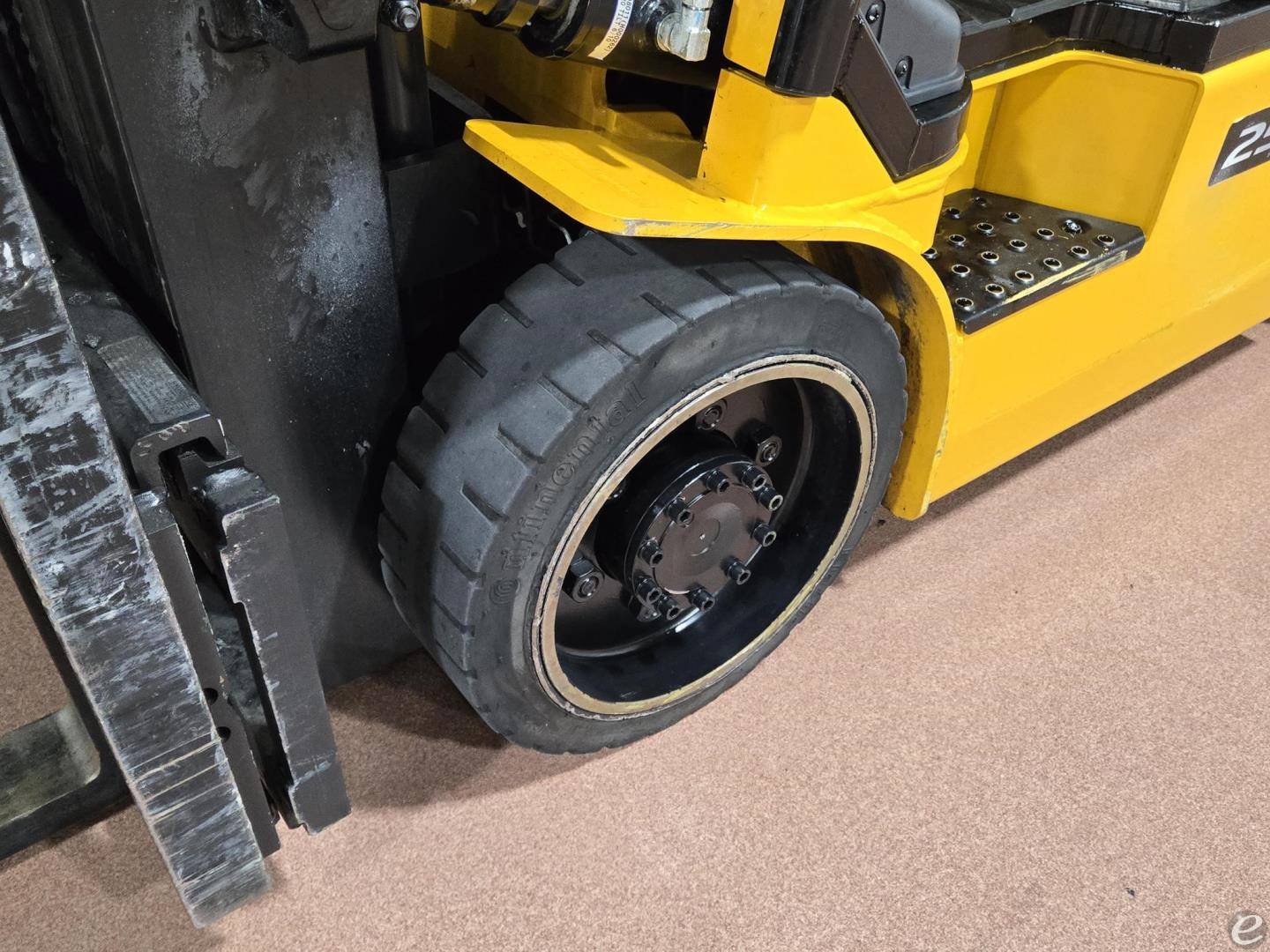 2023 Hyundai 25LC-7A