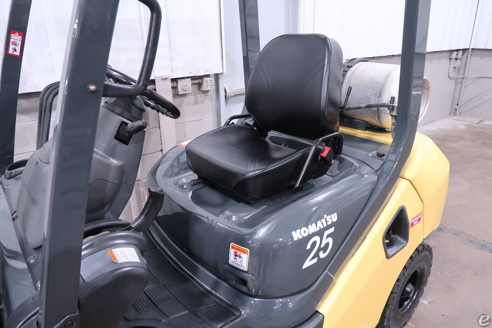 2014 Komatsu FG25T-16