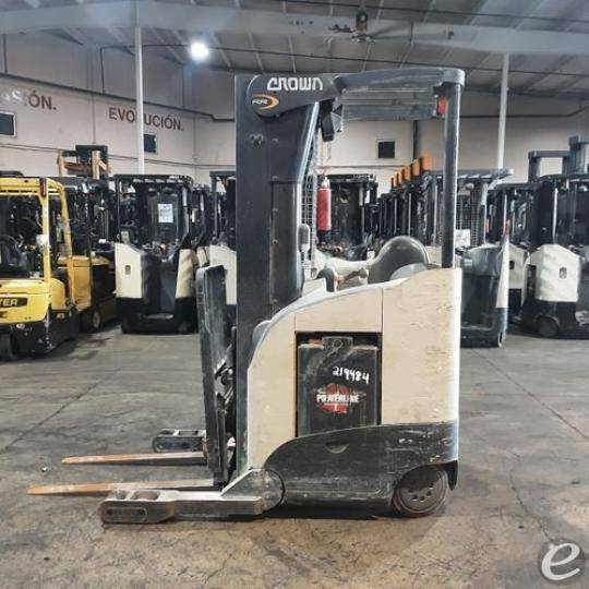 2019 Crown RR5725-45