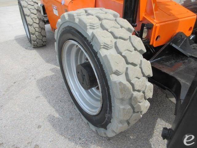 2017 Skytrak 10054