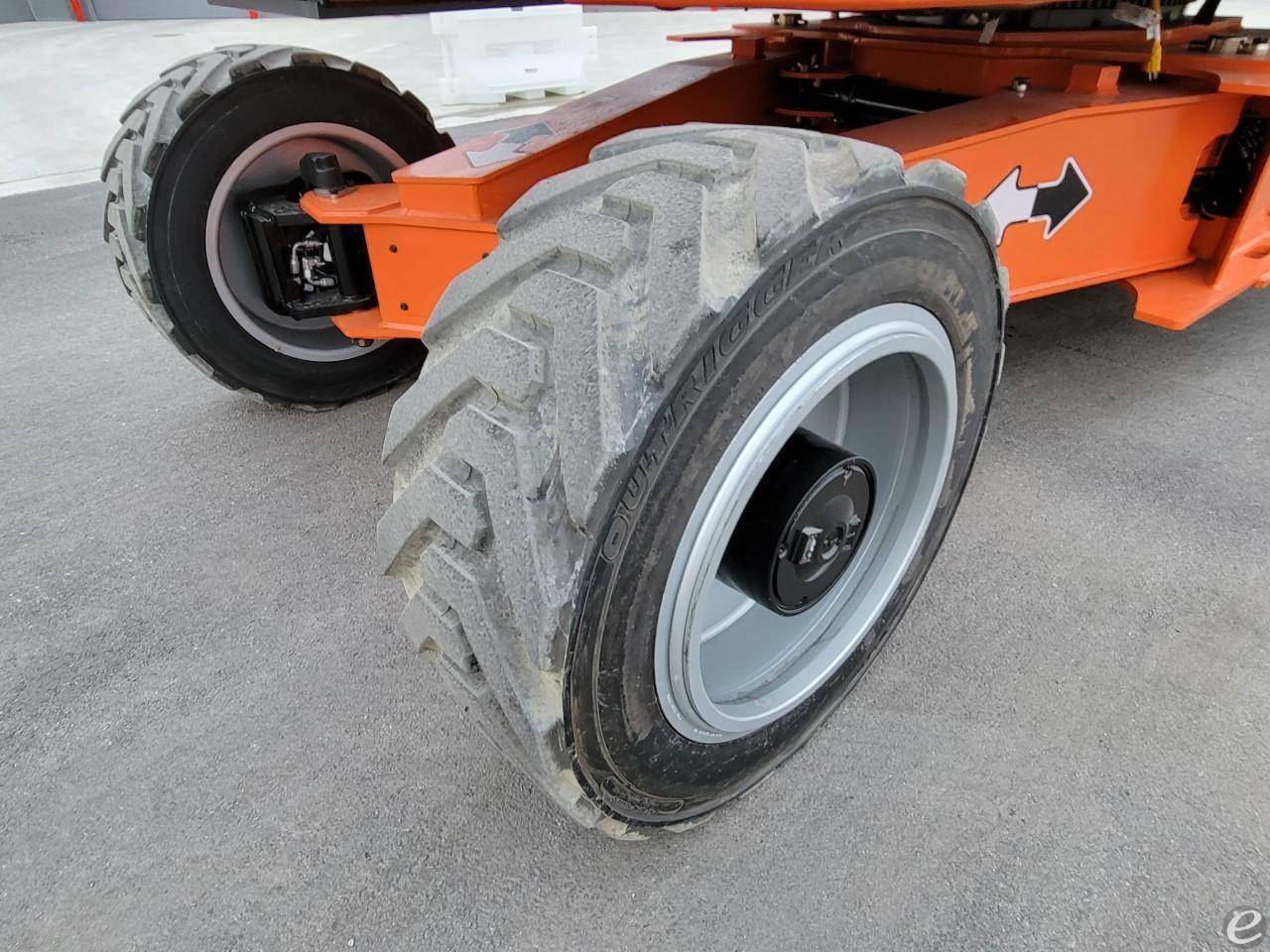 2022 JLG 1500AJP