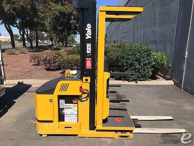 2018 Yale OS030EF Electric Order Picker - 123Forklift