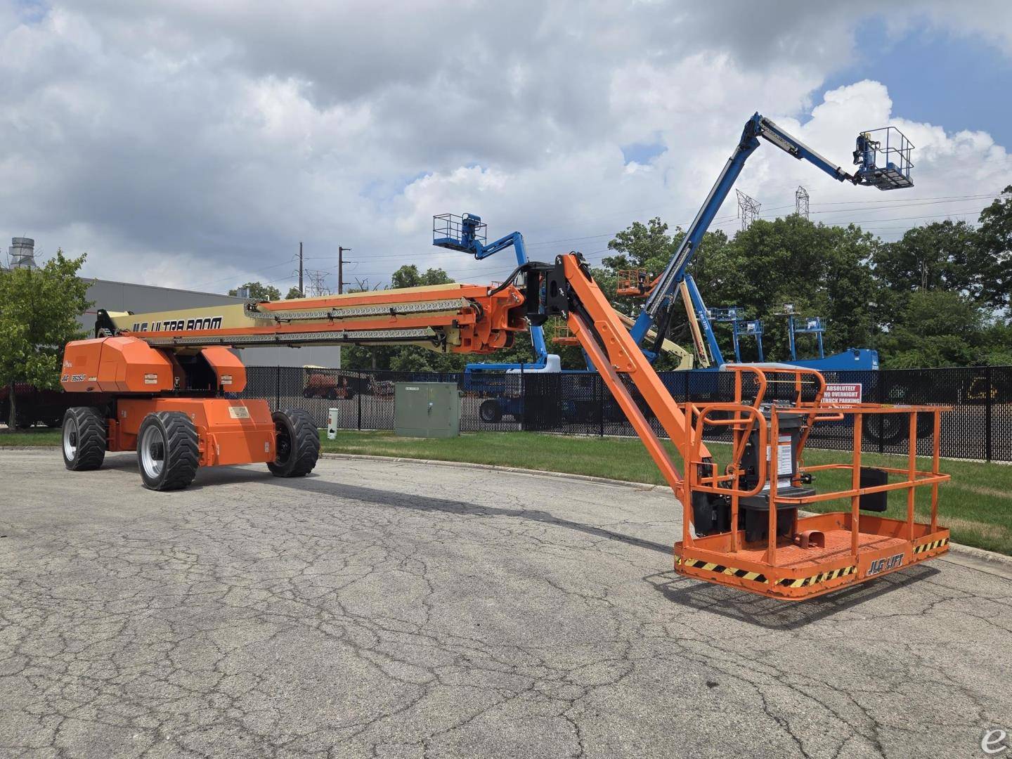 2022 JLG 1350SJP